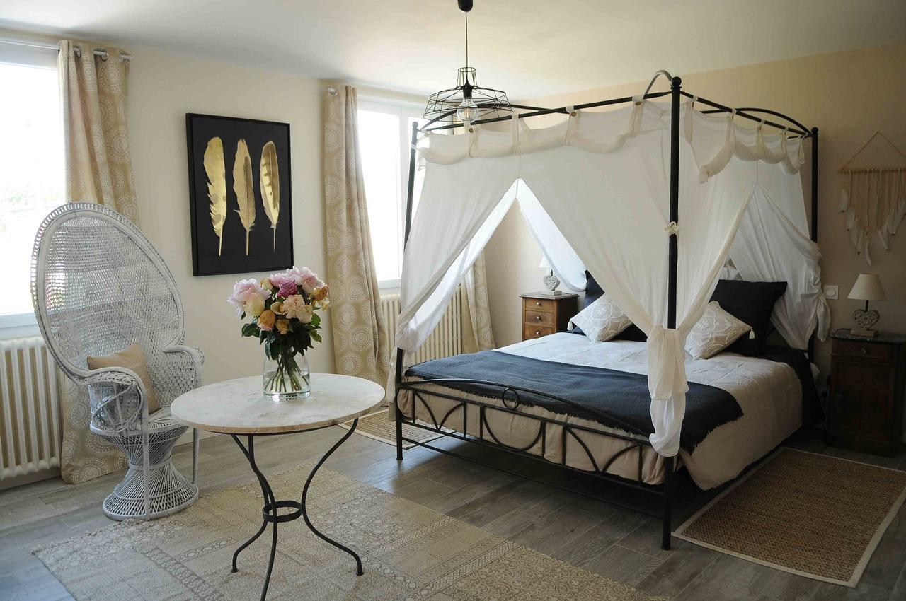 Bed and Breakfast Les Loges De L'Ecurie Damgan Esterno foto